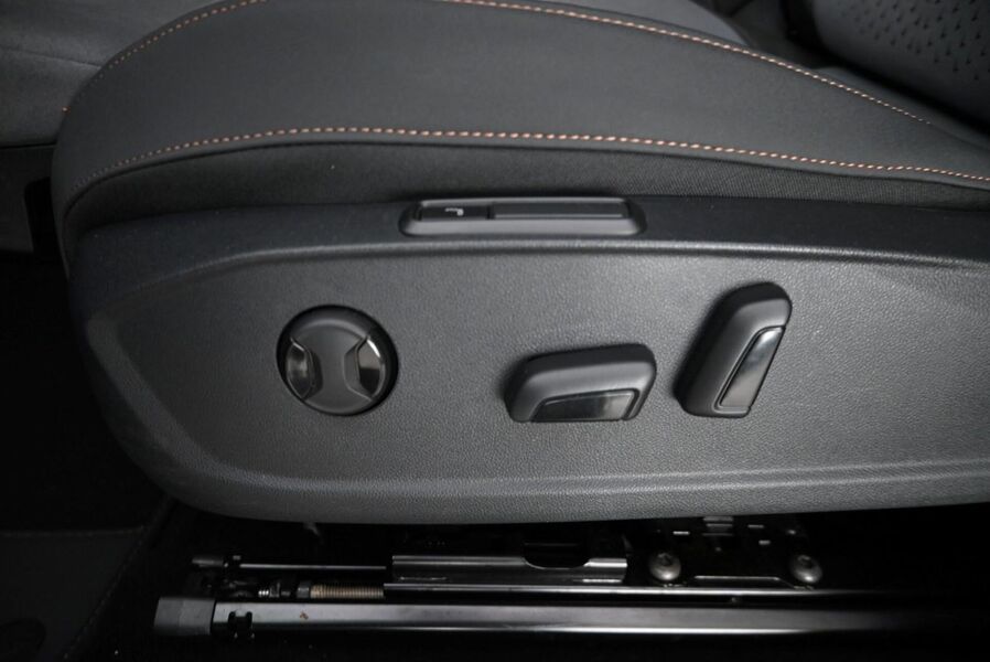 Cupra Born vaihtoauto