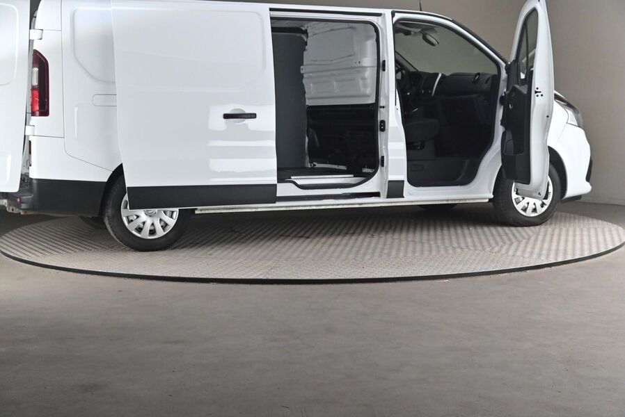 Nissan NV300 vaihtoauto