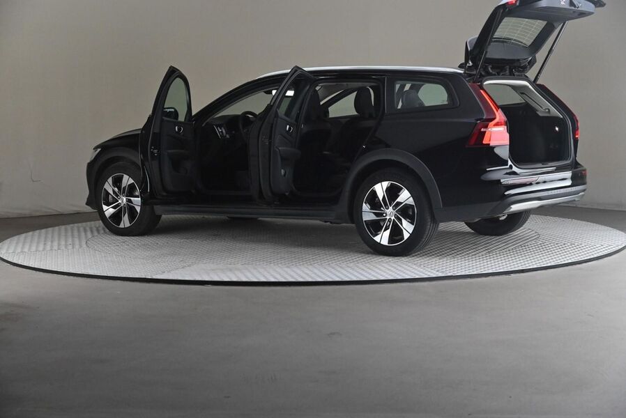 Volvo V60 Cross Country vaihtoauto