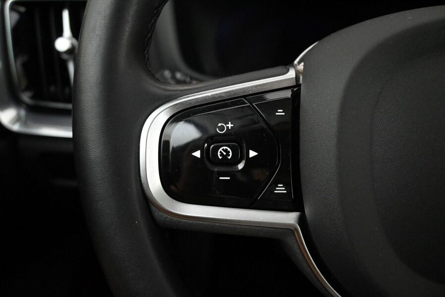 Volvo V60 Cross Country vaihtoauto