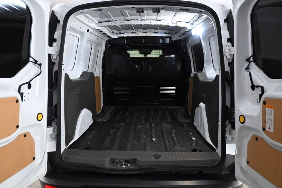 Ford Transit Connect vaihtoauto