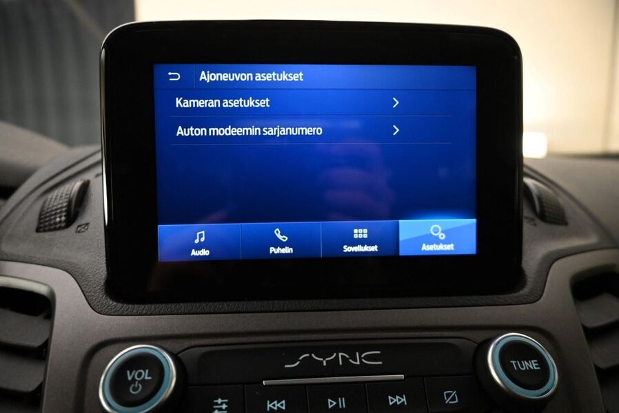 Ford Transit Connect vaihtoauto