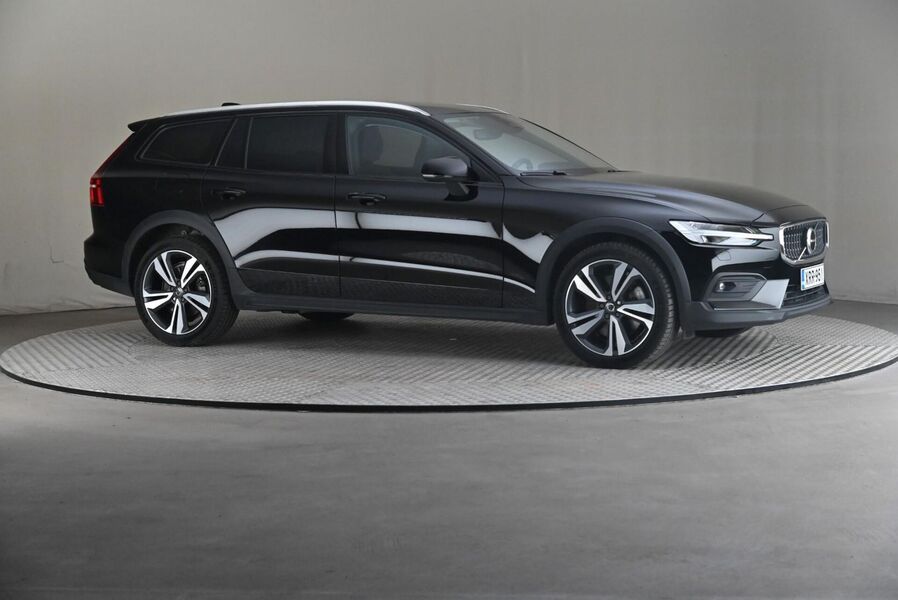 Volvo V60 Cross Country vaihtoauto