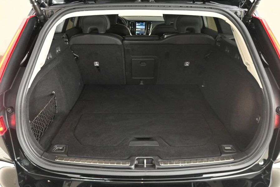 Volvo V60 Cross Country vaihtoauto