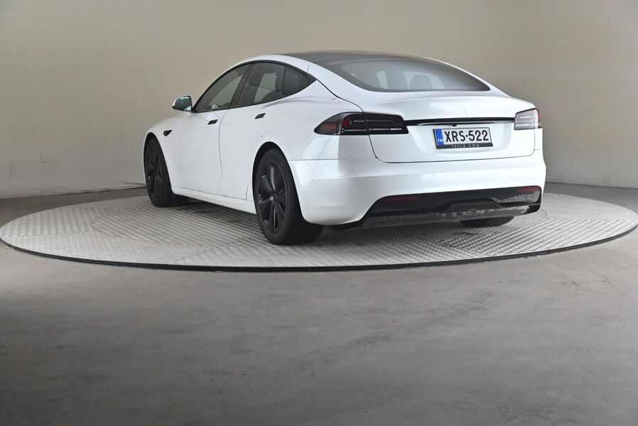 Tesla Model S vaihtoauto