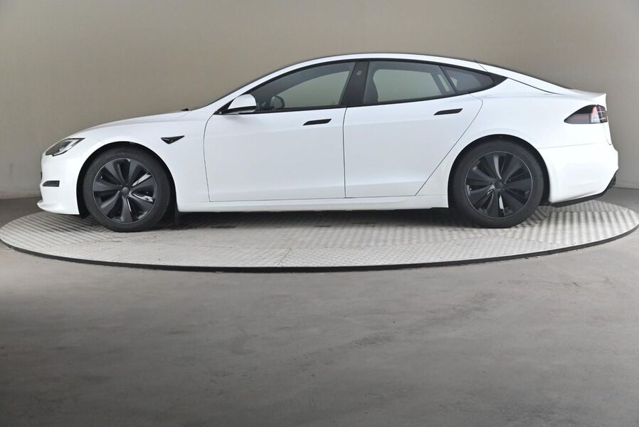 Tesla Model S vaihtoauto