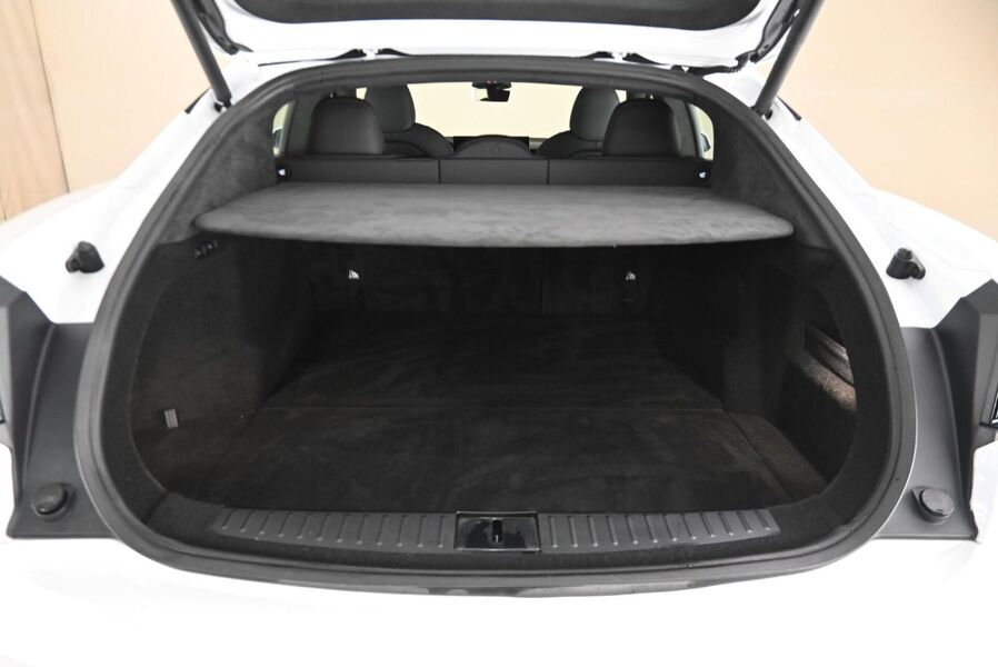 Tesla Model S vaihtoauto