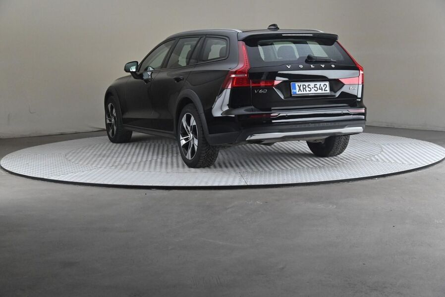 Volvo V60 Cross Country vaihtoauto