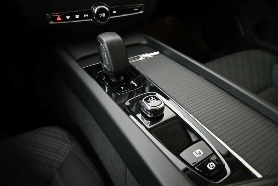 Volvo V60 Cross Country vaihtoauto