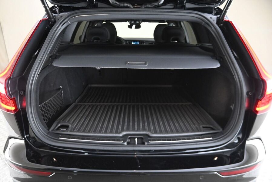 Volvo V60 Cross Country vaihtoauto