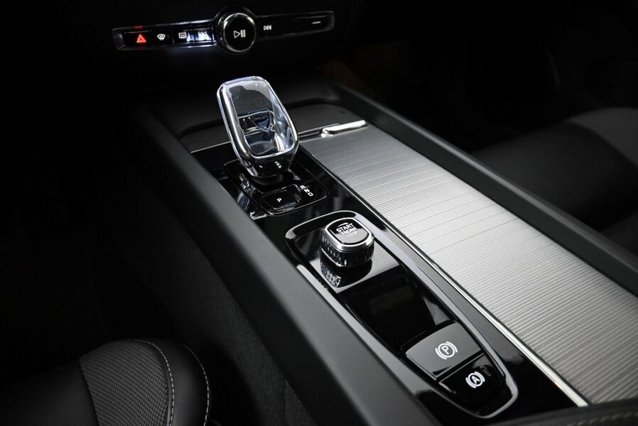 Volvo V60 Cross Country vaihtoauto