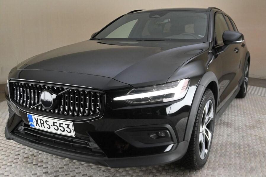 Volvo V60 Cross Country vaihtoauto