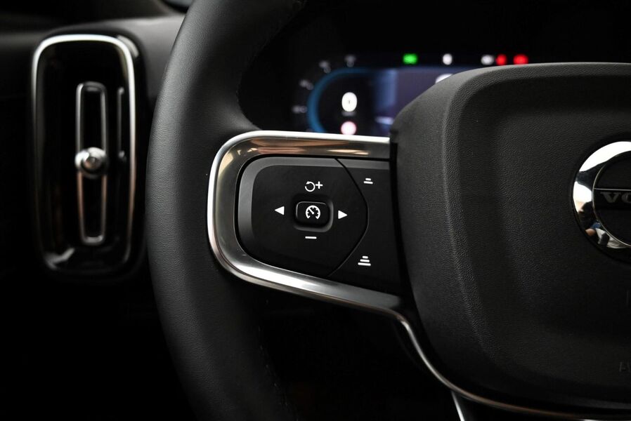 Volvo C40 vaihtoauto