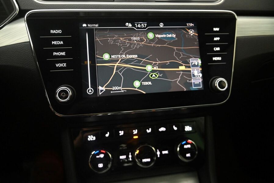 Skoda Superb vaihtoauto