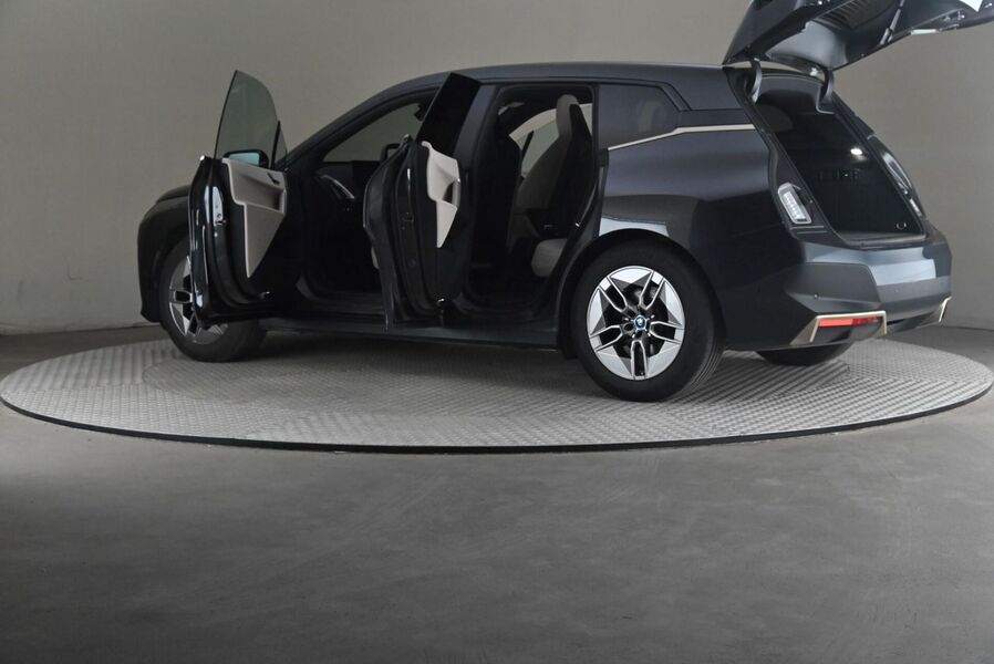 BMW iX vaihtoauto