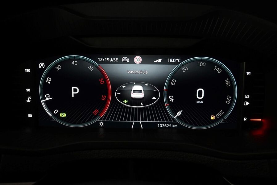 Skoda Karoq vaihtoauto