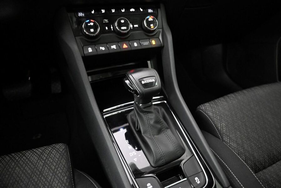 Skoda Karoq vaihtoauto