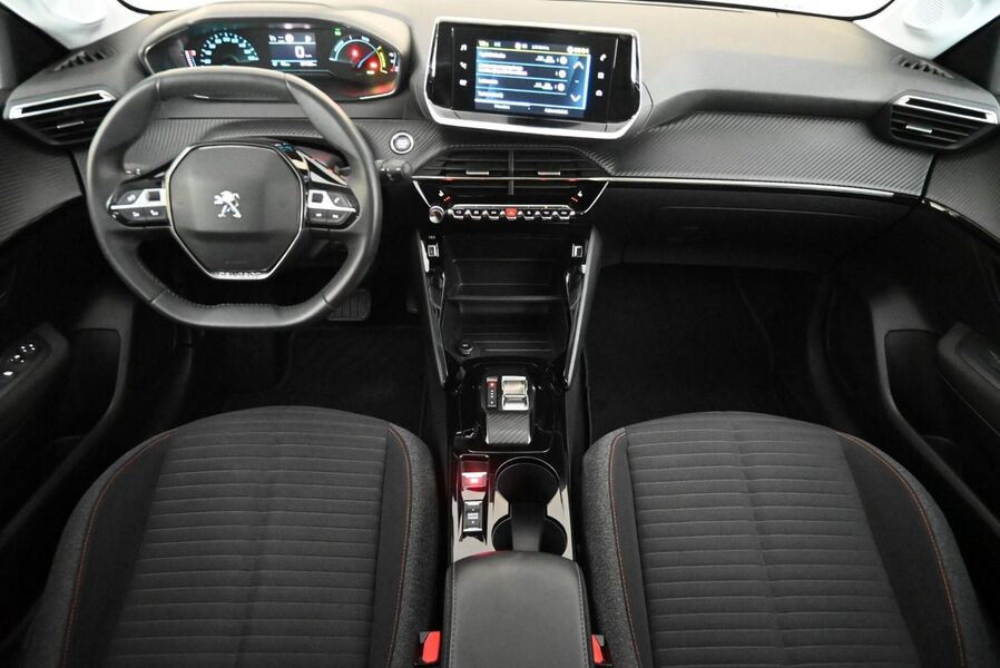 Peugeot 208 vaihtoauto