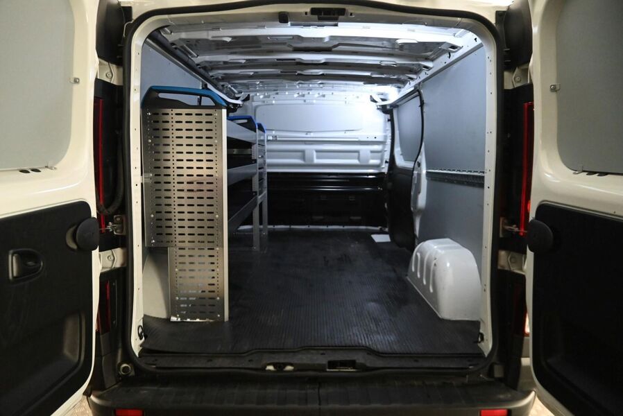 Renault Trafic vaihtoauto