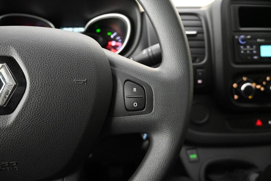 Renault Trafic vaihtoauto