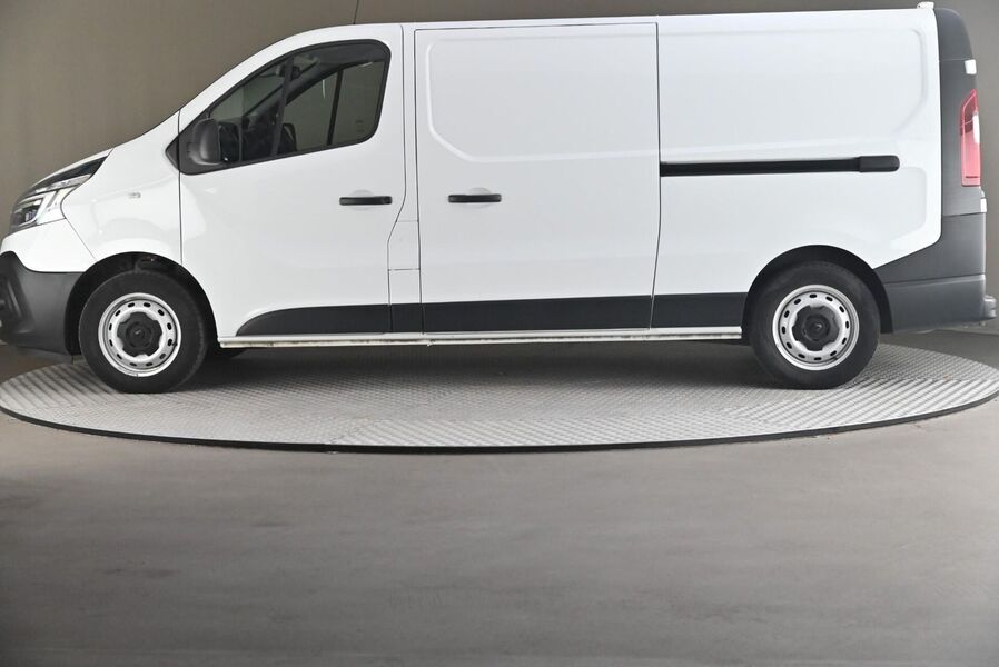 Renault Trafic vaihtoauto