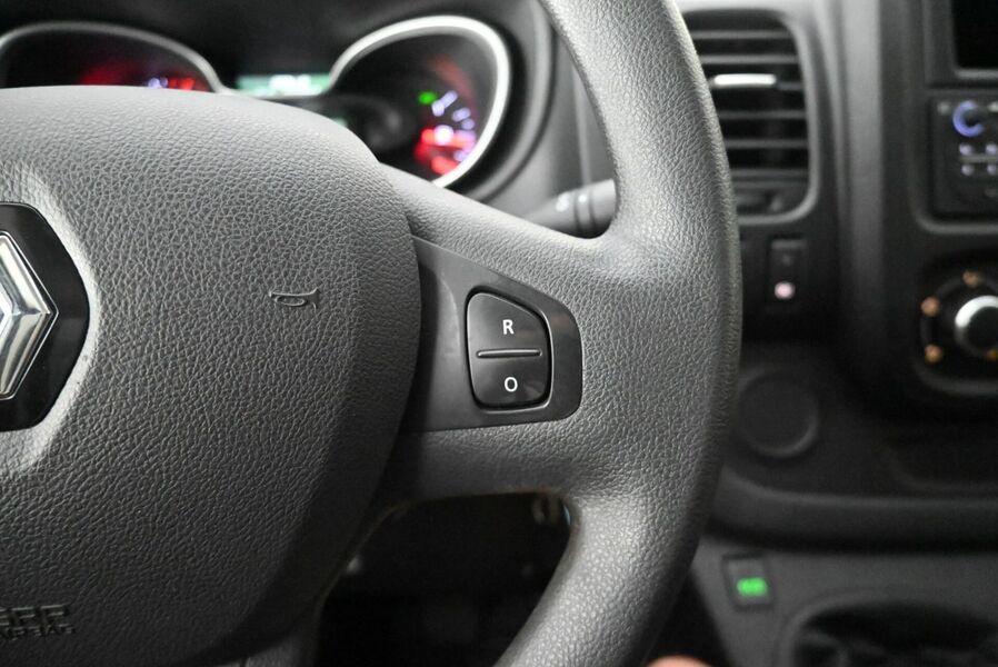 Renault Trafic vaihtoauto