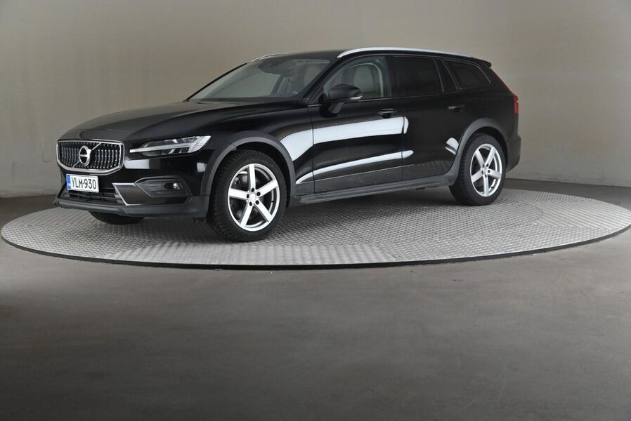 Volvo V60 Cross Country vaihtoauto