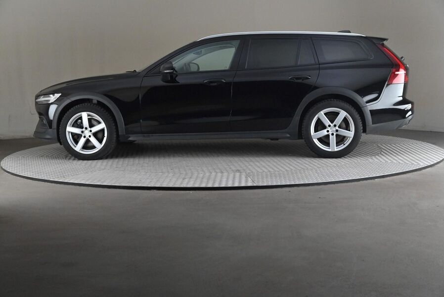 Volvo V60 Cross Country vaihtoauto