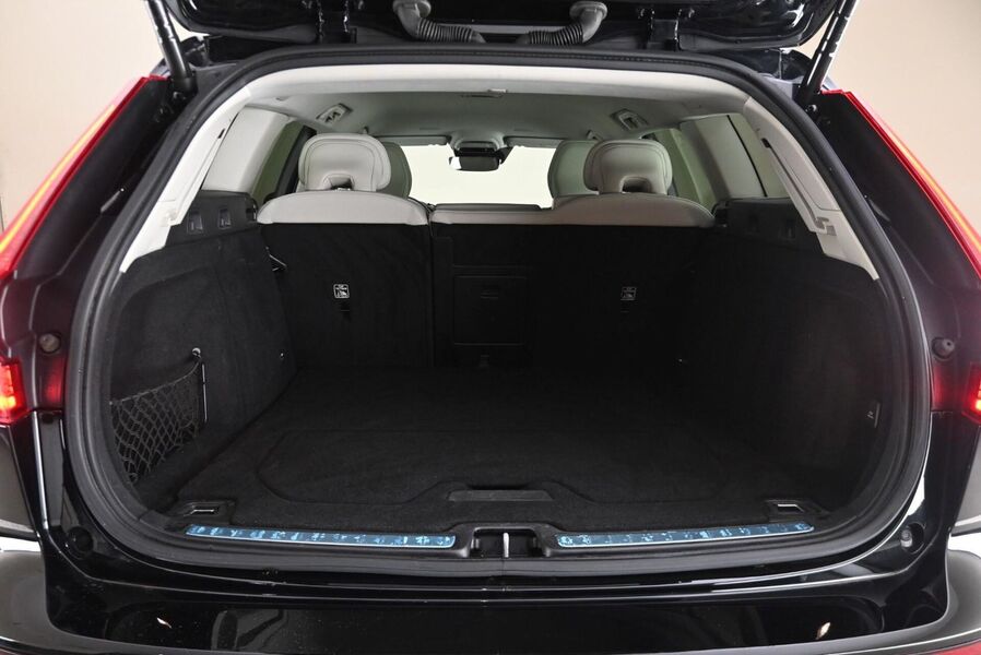 Volvo V60 Cross Country vaihtoauto