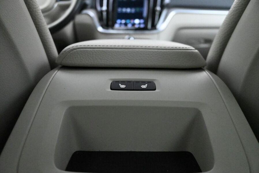 Volvo V60 Cross Country vaihtoauto