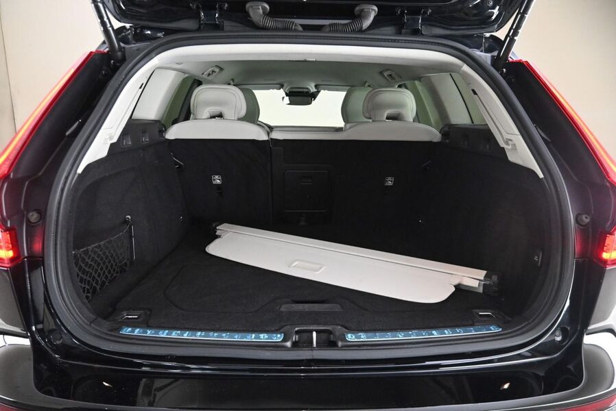 Volvo V60 Cross Country vaihtoauto