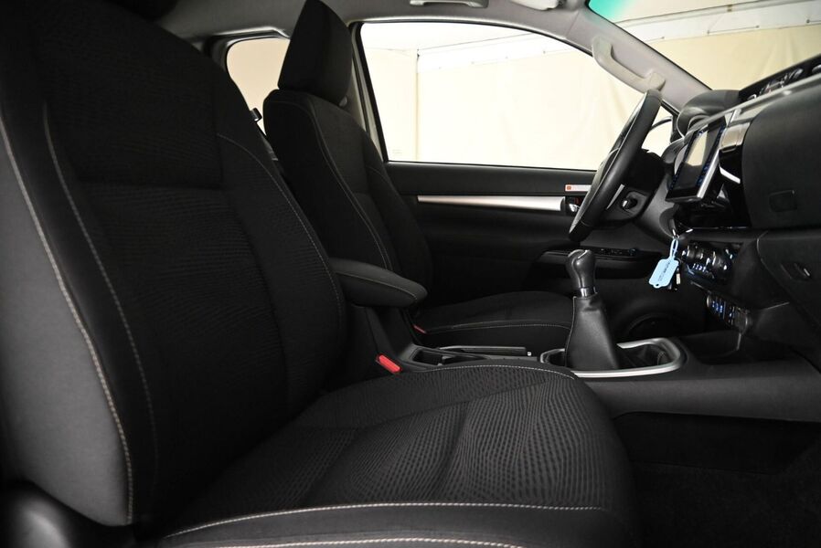 Toyota Hilux vaihtoauto