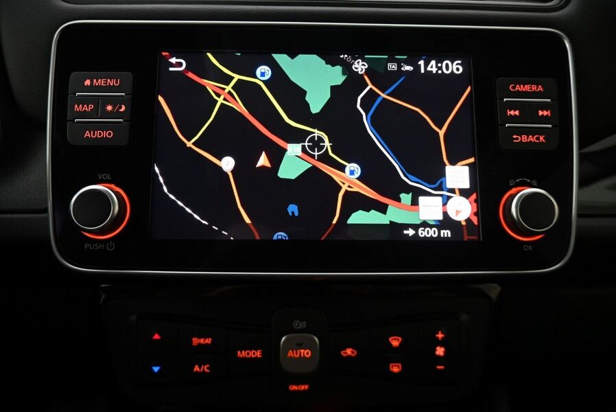 Nissan Leaf vaihtoauto