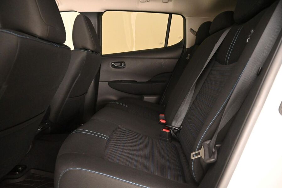 Nissan Leaf vaihtoauto