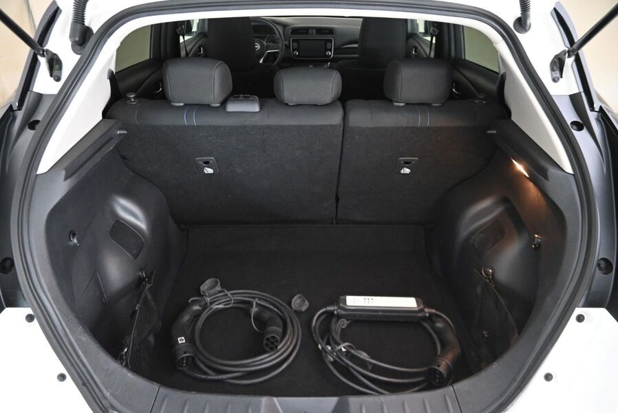 Nissan Leaf vaihtoauto