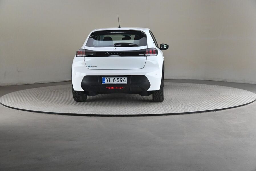 Peugeot e-208 vaihtoauto