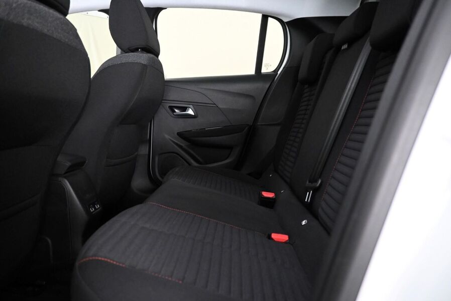 Peugeot e-208 vaihtoauto