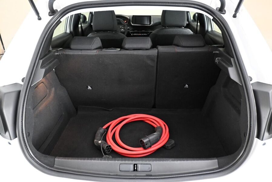 Peugeot e-208 vaihtoauto