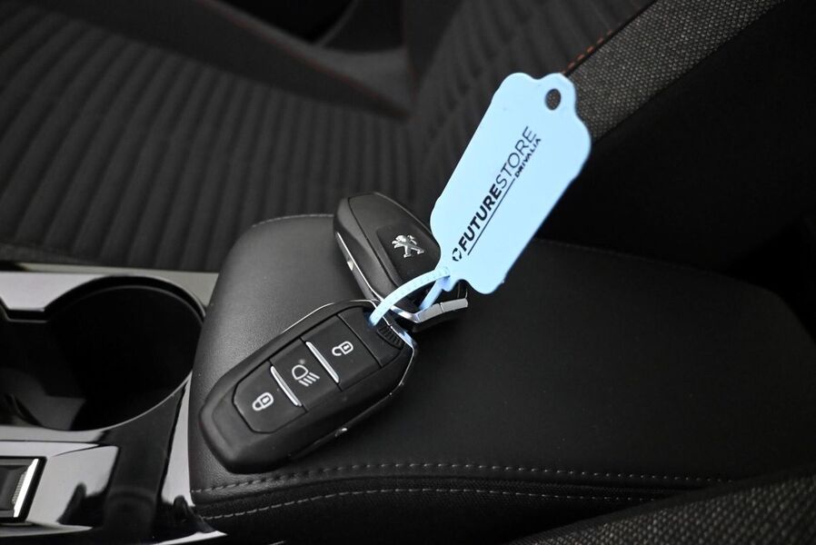 Peugeot e-208 vaihtoauto