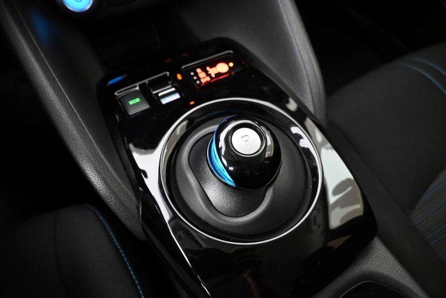 Nissan Leaf vaihtoauto