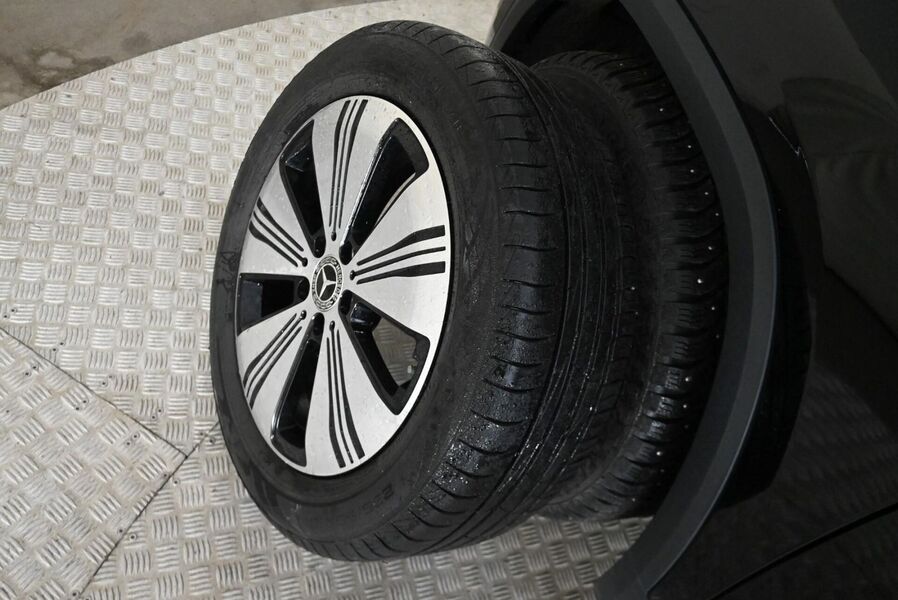 Mercedes-Benz EQA vaihtoauto