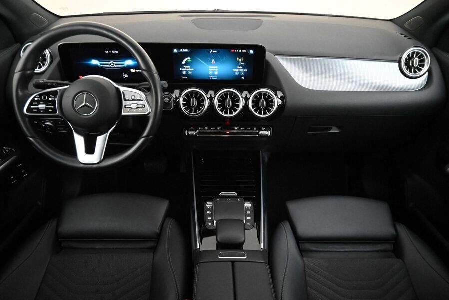 Mercedes-Benz GLA vaihtoauto