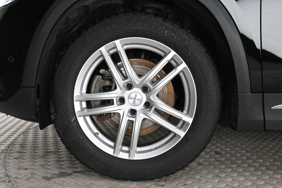 Mercedes-Benz GLA vaihtoauto