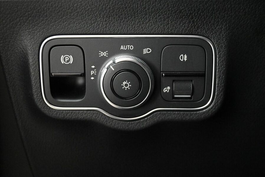 Mercedes-Benz GLA vaihtoauto