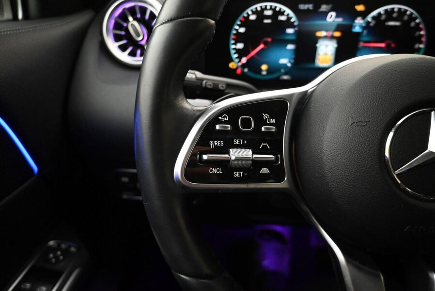 Mercedes-Benz GLA vaihtoauto