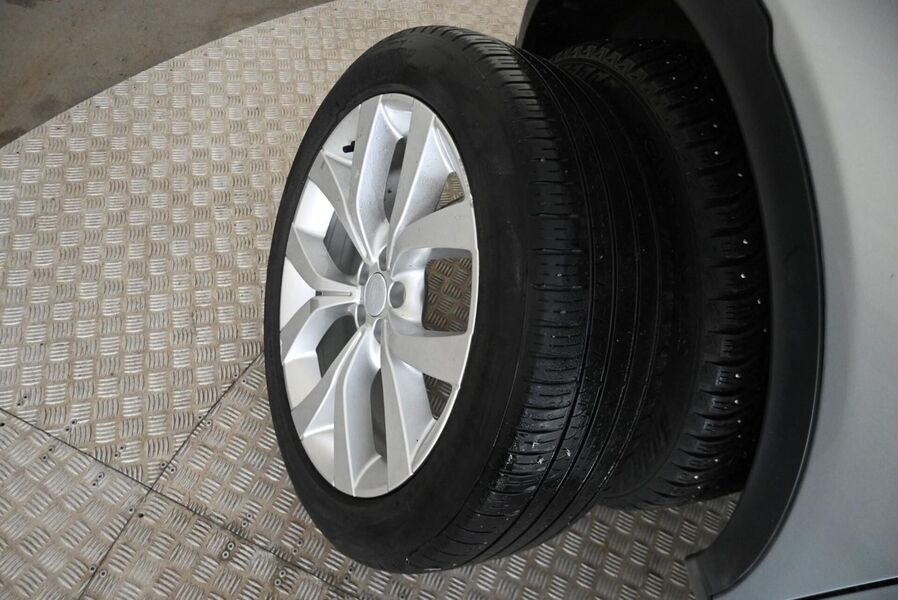 Land Rover Discovery Sport vaihtoauto