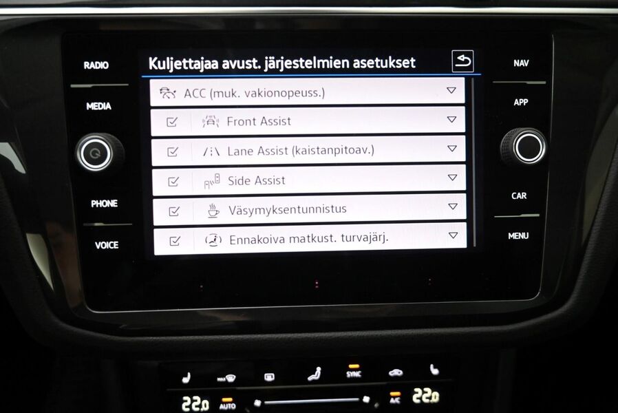 Volkswagen Tiguan vaihtoauto