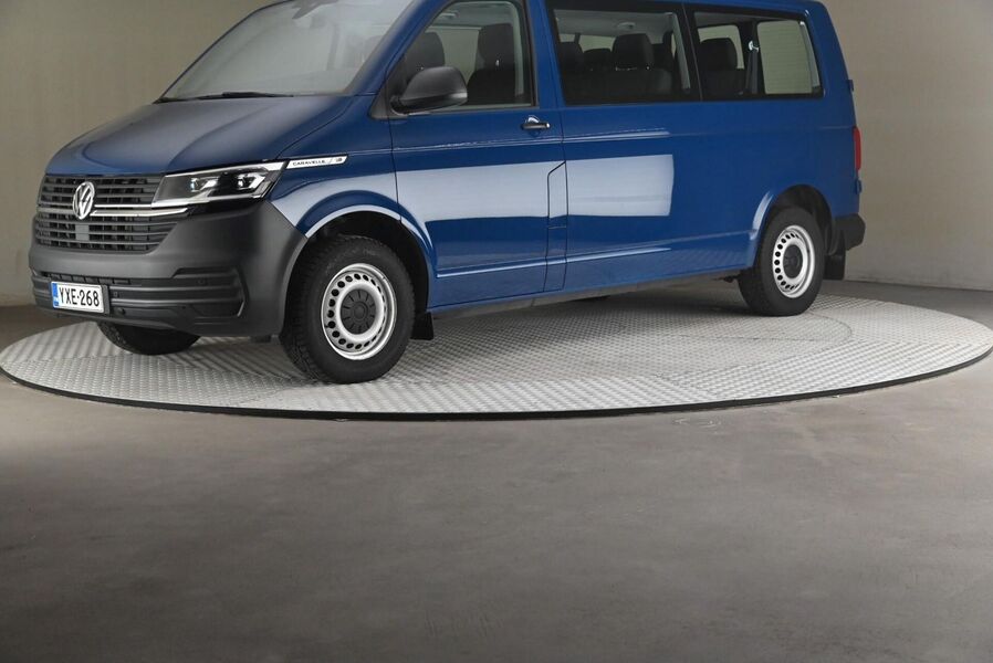 Volkswagen Caravelle vaihtoauto