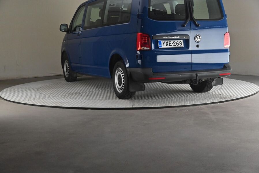 Volkswagen Caravelle vaihtoauto