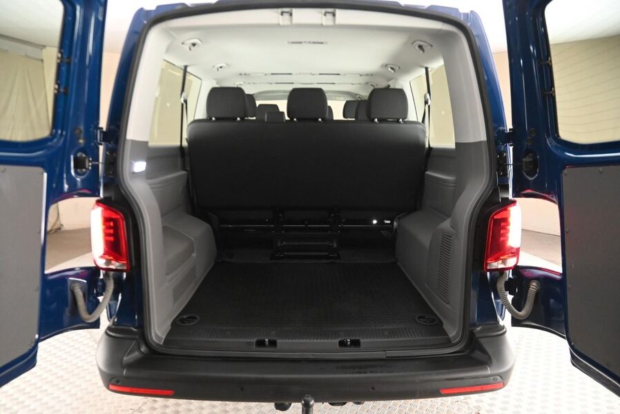 Volkswagen Caravelle vaihtoauto